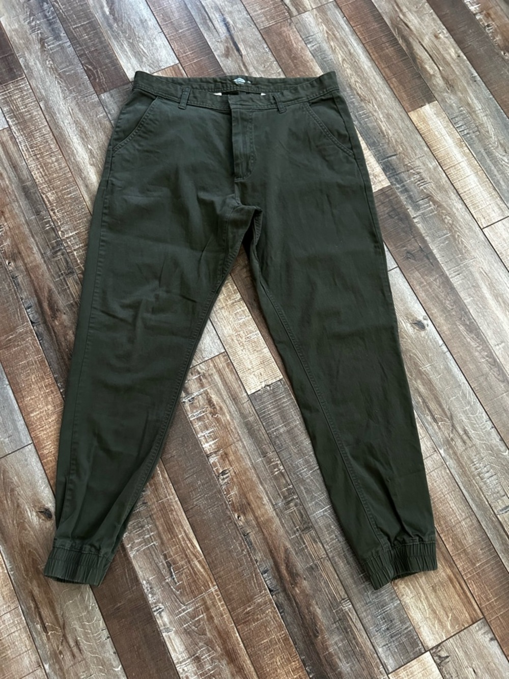 Old Navy Men's Dark Olive Green Jogger Pants